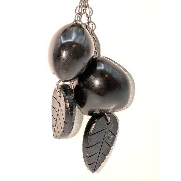 925 Sterling Pearl Black Carved Wood Leaf Tagua Nut Dangle Tassel Necklace - Picture 4 of 7